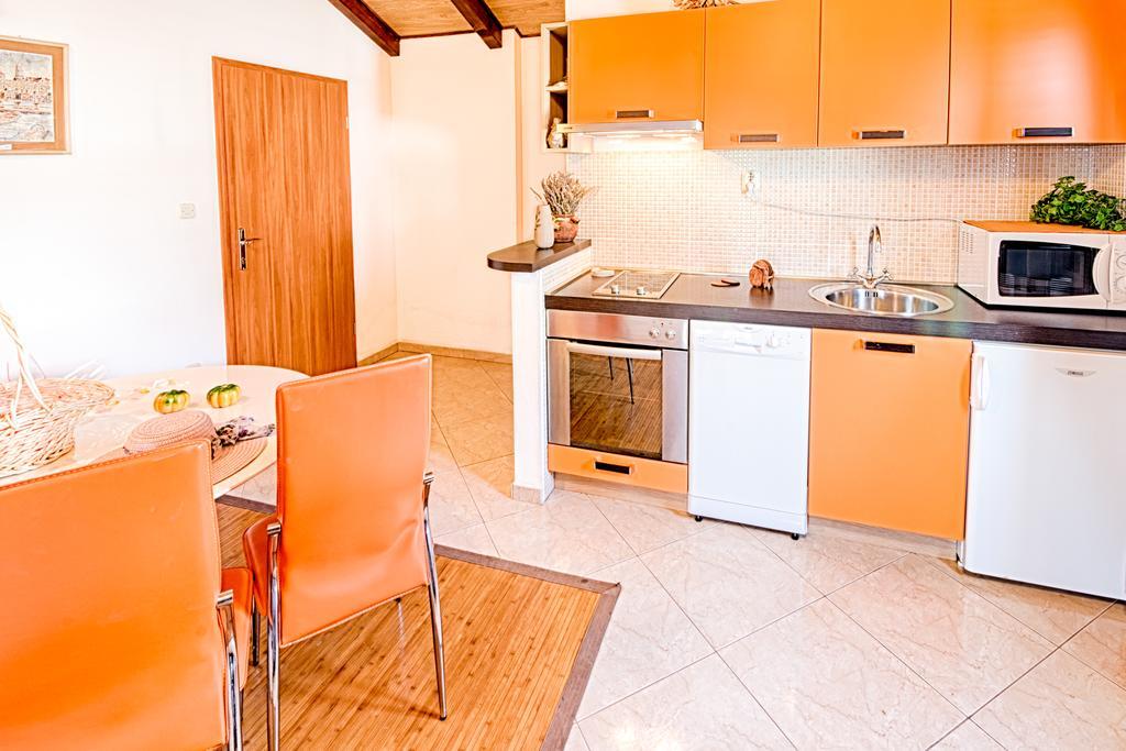 Apartmani Rita Milna  Pokoj fotografie