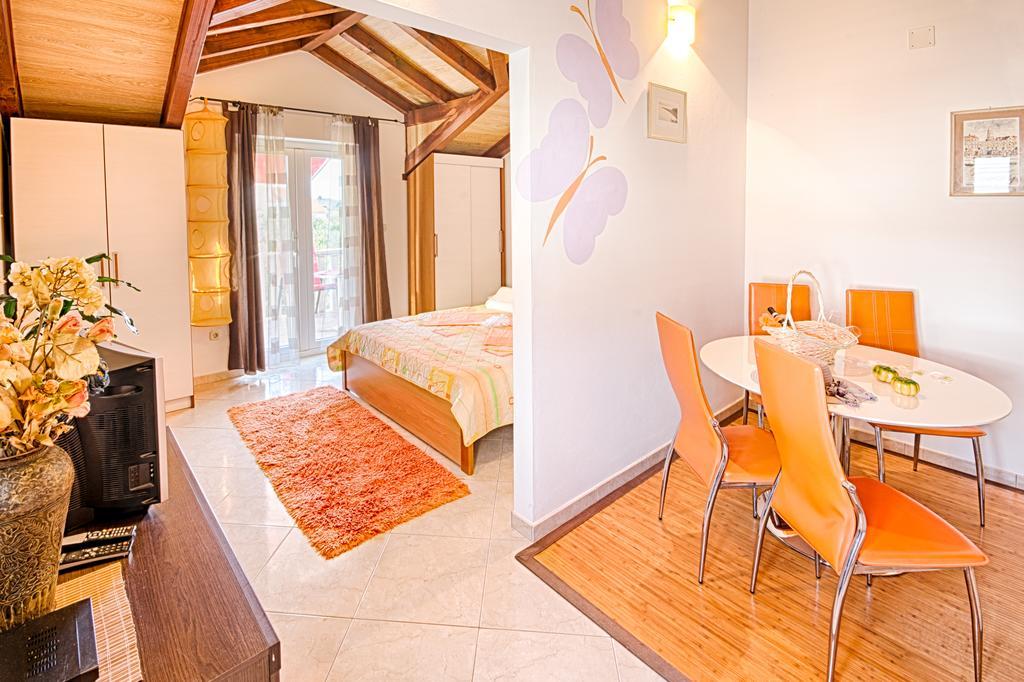 Apartmani Rita Milna  Pokoj fotografie
