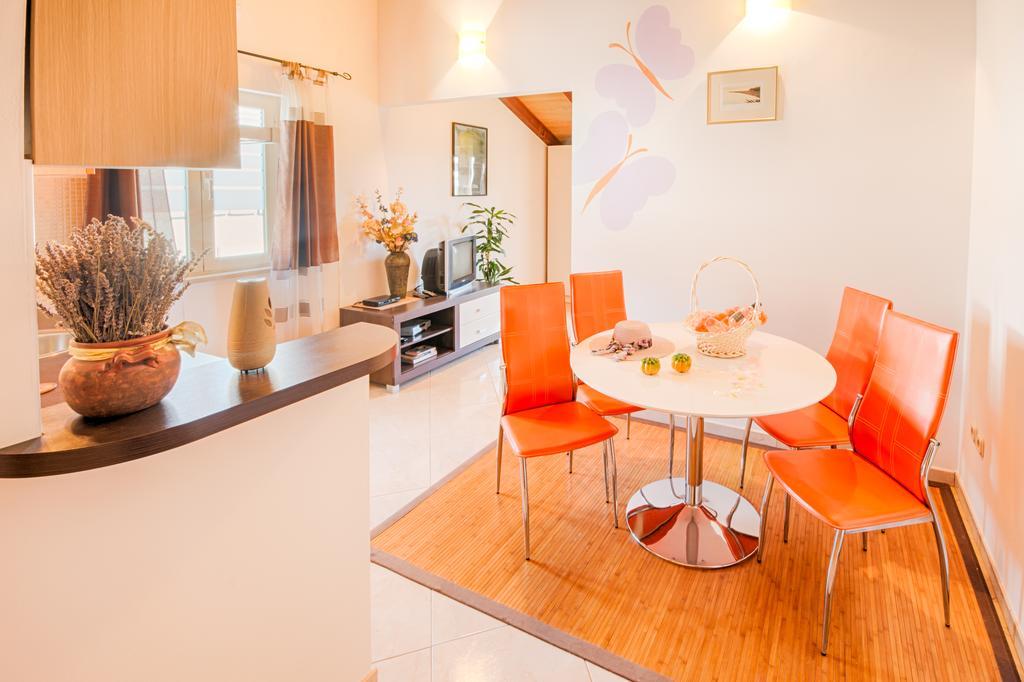 Apartmani Rita Milna  Pokoj fotografie