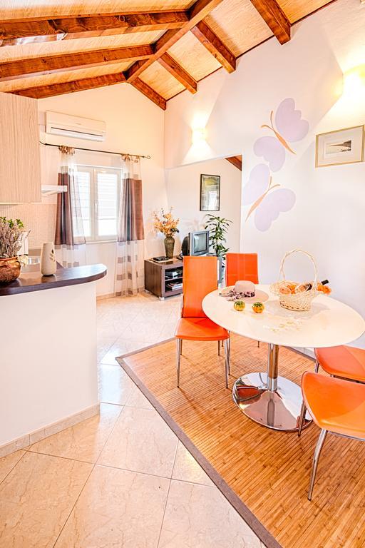 Apartmani Rita Milna  Pokoj fotografie