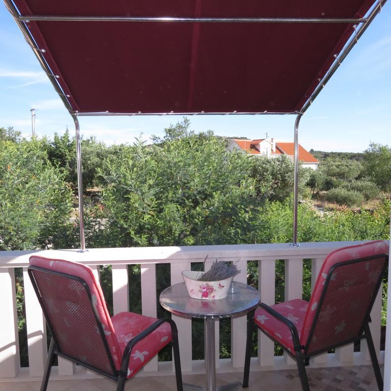 Apartmani Rita Milna  Exteriér fotografie